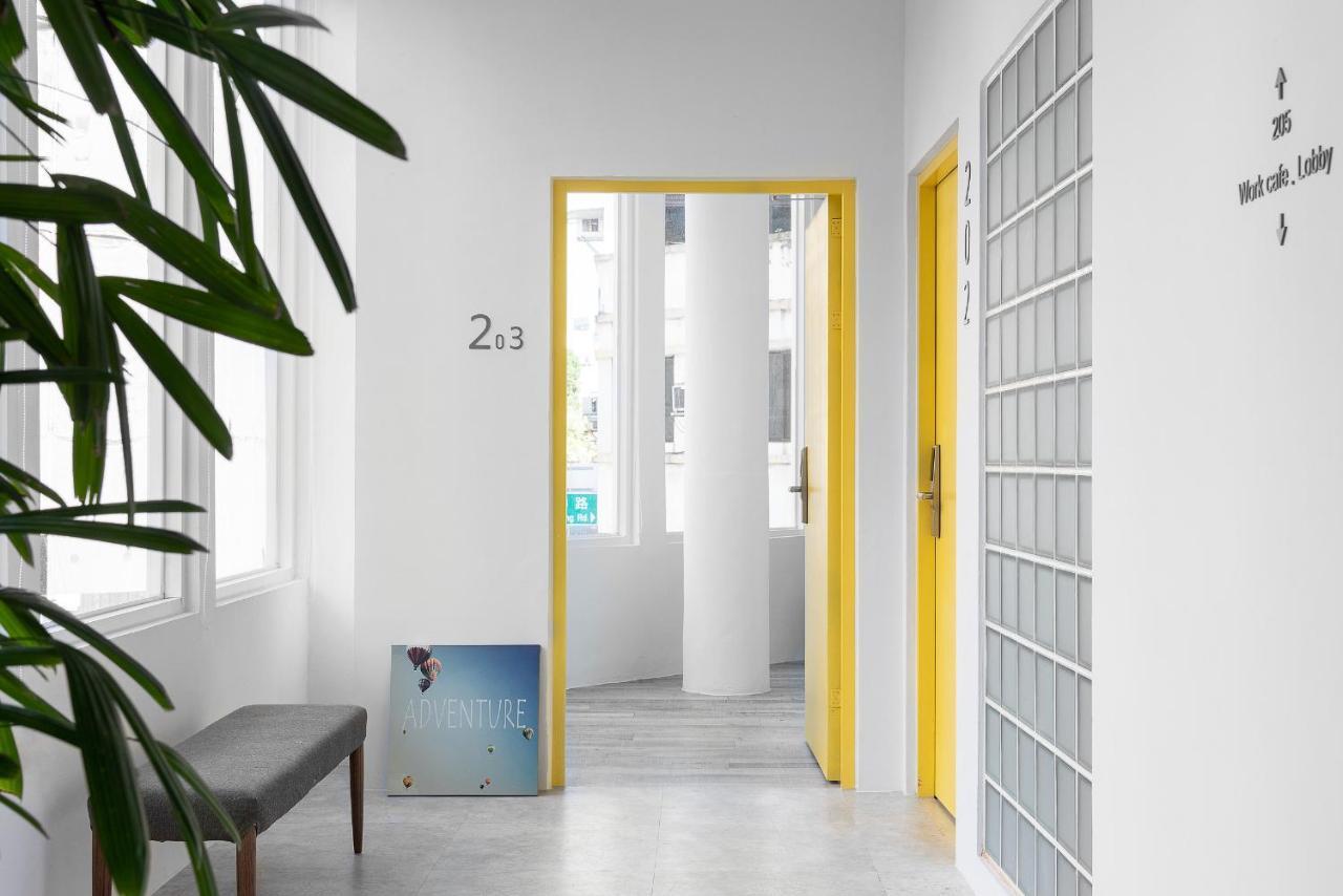 TG Hostel - stay together Taichung Buitenkant foto