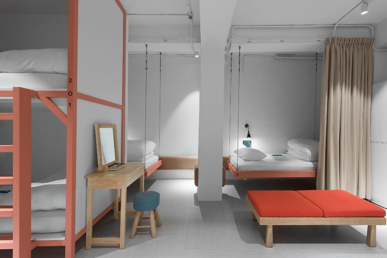 TG Hostel - stay together Taichung Buitenkant foto