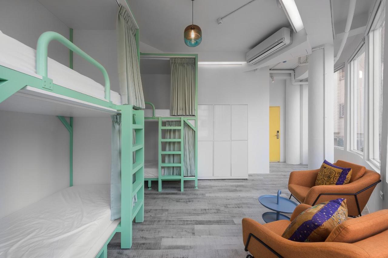 TG Hostel - stay together Taichung Buitenkant foto