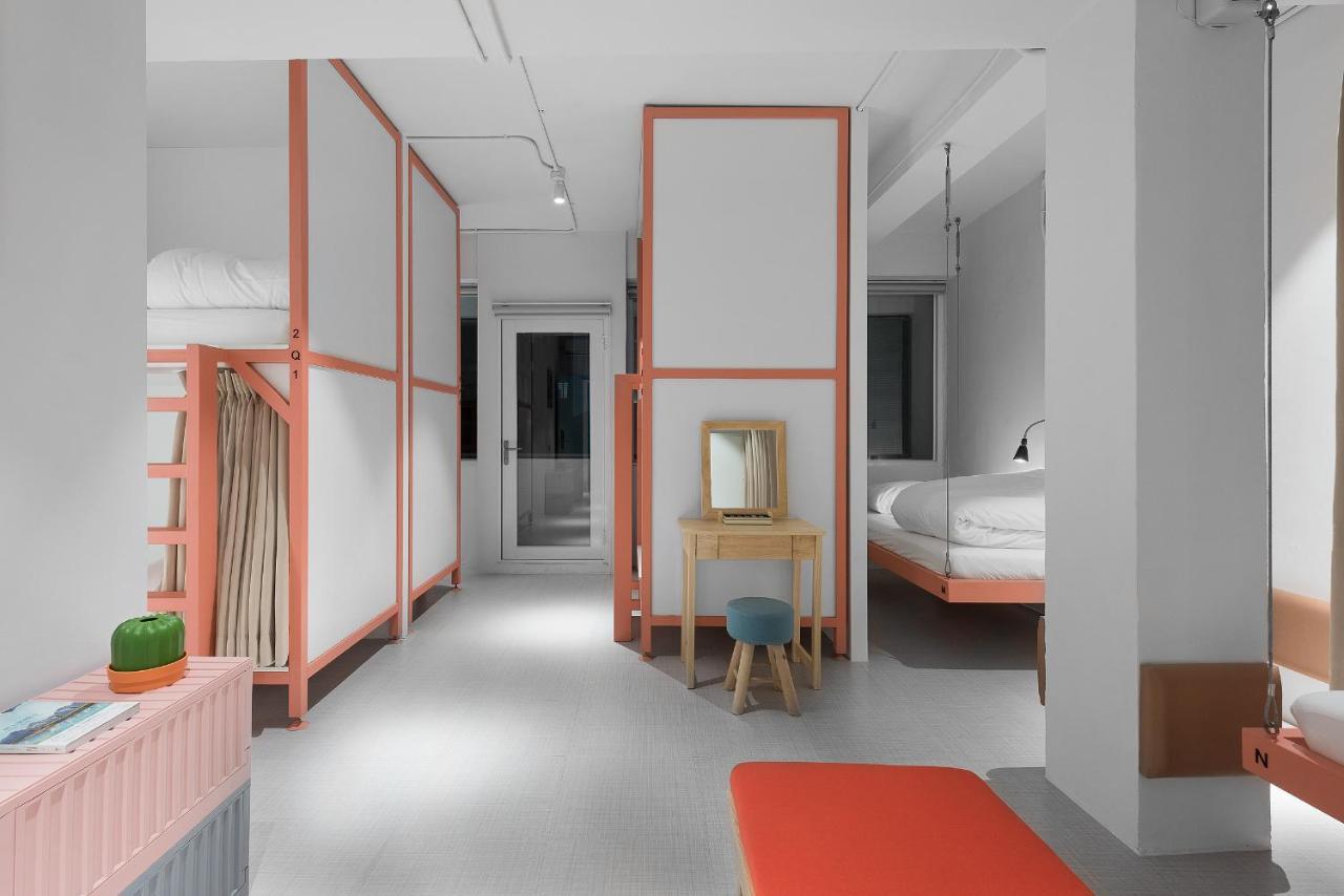 TG Hostel - stay together Taichung Buitenkant foto
